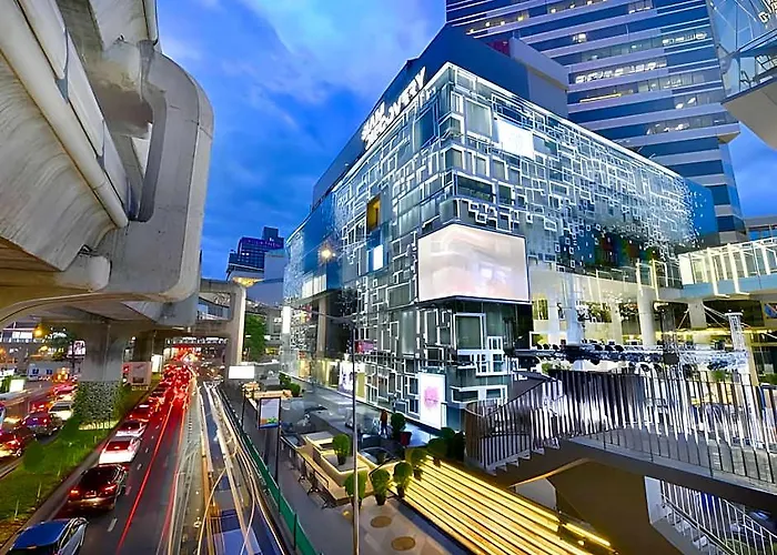 Siam Stadium Hostel Bangkok